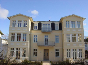 Appartemen in trestaurierte Bädervilla Quisisana